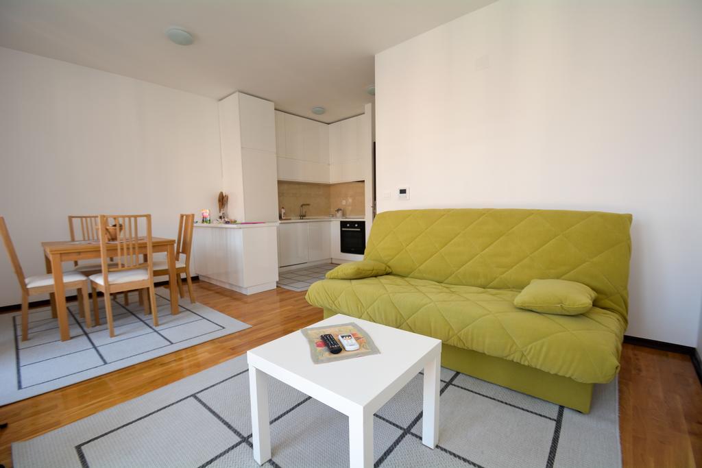 Apartment Mirjana *